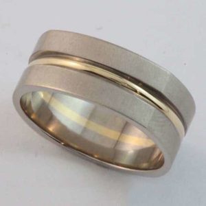 Gents 'Squound' shape ring with yellow gold centre wire and brushed finish white gold