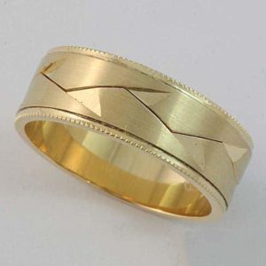 Gents woven wedding ring in 18 carat yellow gold
