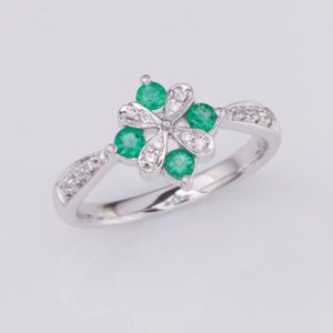 emerald and diamond ring, Abrecht Bird, Abrecht Bird Jewellers, emerald flower ring