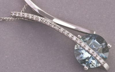 119508 : Aquamarine & Diamond Pendant