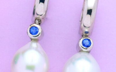 4803 : Pearl & Sapphire Huggie Earrings