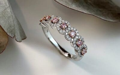 c120793 : 18 Carat White & Rose Gold Argyle Pink & White Diamond Ring