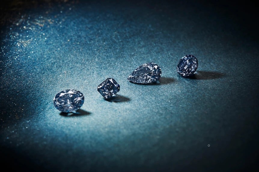 Argyle, argyle diamonds, argyle blue diamonds, blue diamonds, blue diamond tender 2021, argyle closed, diamond mine closed, last Australian blue diamonds, Abrecht bird  diamonds, diamond jewellery,